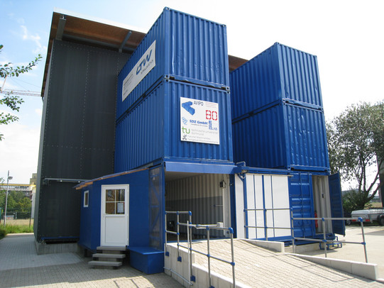 Abbildung des Prototyps des Containerlagersystems Abbildung des Prototyps des Containerlagersystems